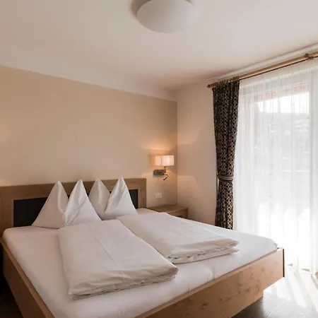 Zunneler Hotel 3*