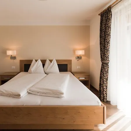 Zunnelerhof 3* Schenna